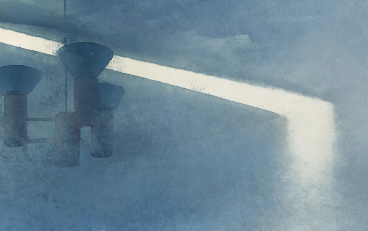 A Streak of Sunlight | Луч солнца | קרן שמש